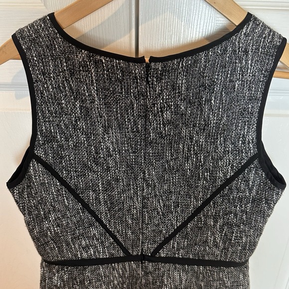 Ann Taylor Sheath Dress Black Gray Size 4 Wedding Party Business Classic Elegant - Picture 7 of 16